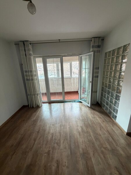 Timisoara, Brancusi, Metrou Valea Ialomitei, apartament 3 camere.